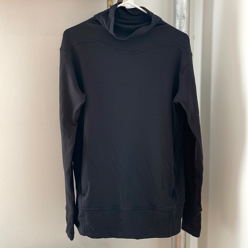 Lululemon Turtleneck Sweatshirt W/ Front Pocket